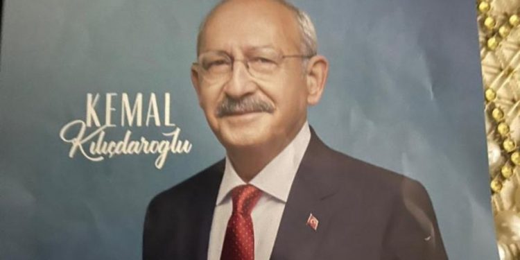 تركيا.. دعاية انتخابية زائفة لتشويه كيليجدار أوغلو