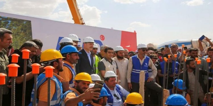 تعاون تركي قطري لبناء مدينة شمال سورية