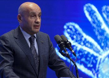 رئيس جمعية المصدرين: تركيا سترفع الفائدة إلى 15%