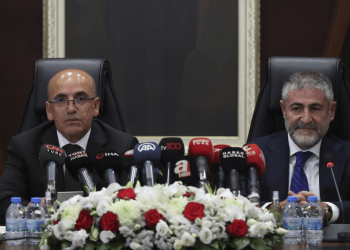 وزير المالية التركي الجديد يتعهد بسياسة مالية عقلانية!