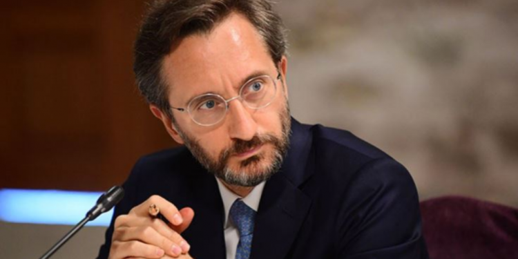 أردوغان يجدد الثقة في فخر الدين ألتون  