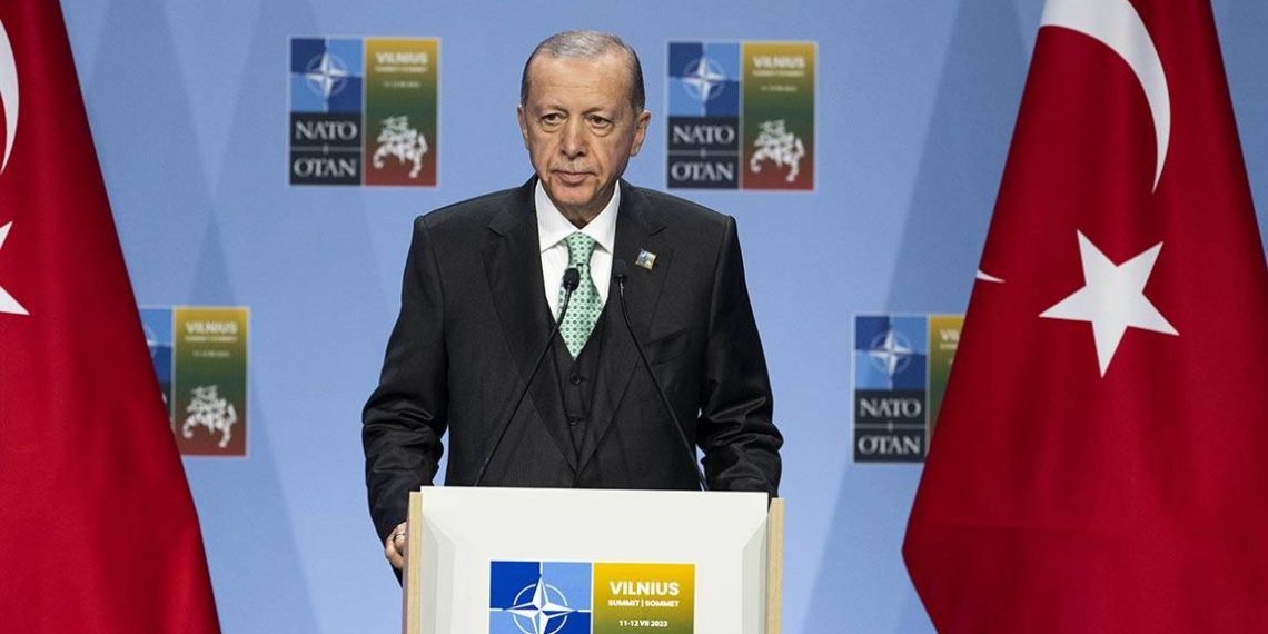 أردوغان: السويد ستقدم خارطة طريق في الحرب ضد الإرهاب