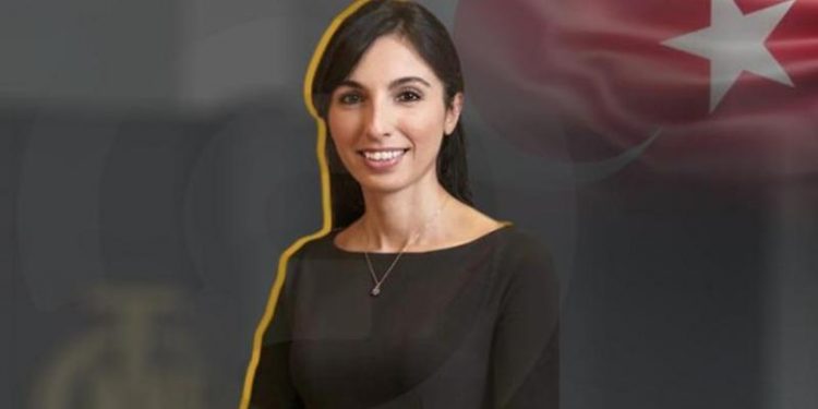 قرار رئاسي تركي بتغيير النواب الثلاثة لرئيسة البنك المركزي التركي