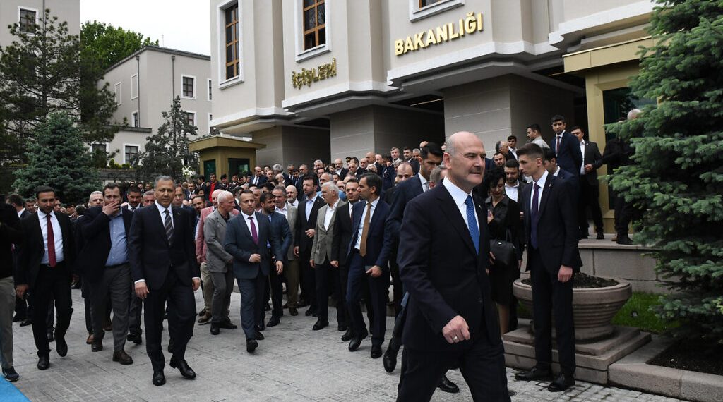 هل طلب أردوغان تقريرا استخباراتيا عن سليمان صويلو؟ 