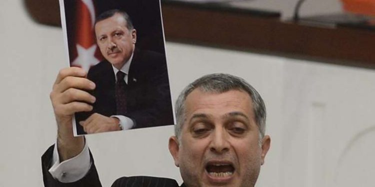 عضو بحزب أردوغان: رفع أسعار المحروقات “حملة قذرة”