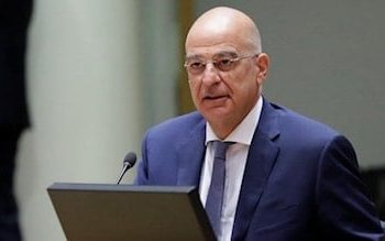 وزير الدفاع اليوناني: سنواصل مد غصن الزيتون لتركيا