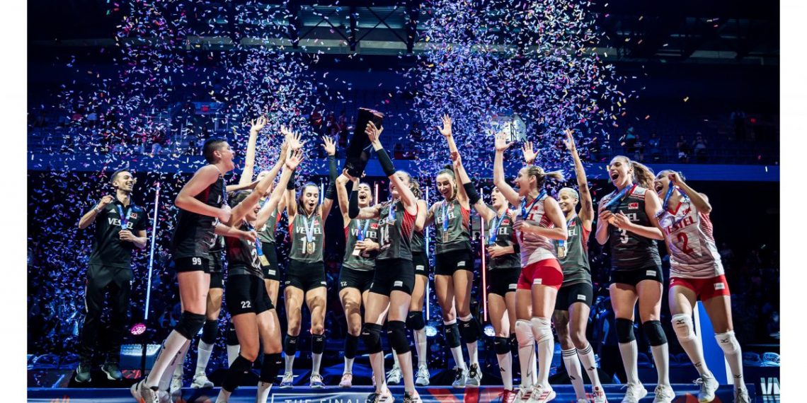 تركيا تفوز ببطولة العالم للكرة الطائرة النسائية