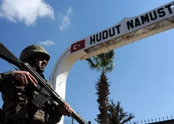 تركيا تعتقل 4 عناصر بالعمال الكردستاني على الحدود مع سوريا