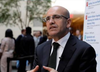 وزير المالية التركي: التضخم سيواصل الارتفاع لبضعة أشهر