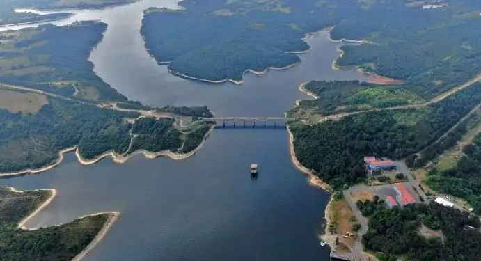 نسبة امتلاء السدود في إسطنبول تقل عن 35%