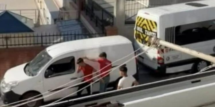 تركيا.. مصرع مراهق تدخل للصلح بين صديقين