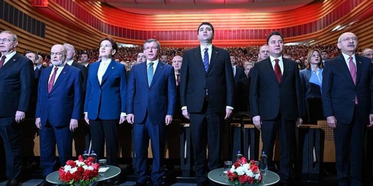 صحفي تركي: المعارضة قد تتعرض لمصير مشابهة لانتخابات 1994