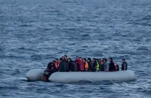 اليونان: يجب توقيع اتفاق جديد للاجئين مع تركيا