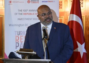 نائب وزير التجارة الأمريكي: نرى فرصًا لمضاعفة التبادل التجاري مع تركيا