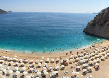 السياحة في تركيا تحقق 56 مليار دولار إيرادات