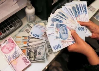 الدولار يقترب من 27  ليرة تركية