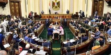 البرلمان المصري يدين العدوان الإسرائيلي على غزة وانحياز المجتمع الدولي
