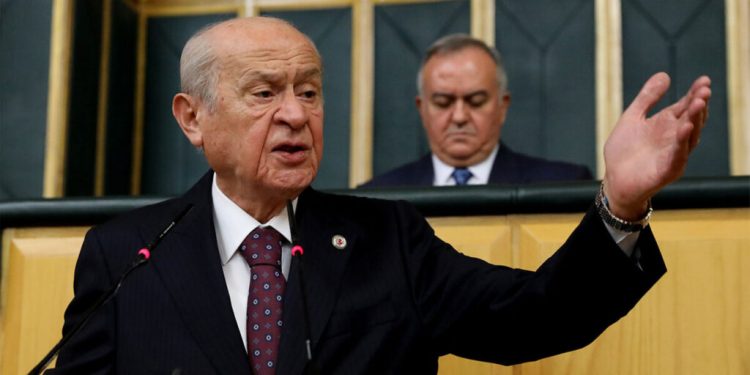 حليف أردوغان يعلق على السخرية من تصريحاته بشأن غزة