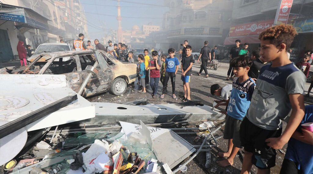 أكثر من 4 آلاف فلسطيني فقدوا حياتهم جراء القصف الإسرائيلي