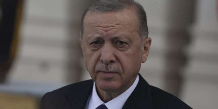 تقرير: تركيا تتباحث مع حماس بشأن الأسرى