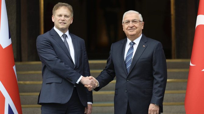 اتفاق دفاع تاريخي بين تركيا والمملكة المتحدة