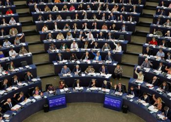 استطلاع: معارضة واسعة في 6 دول لعضوية تركيا في الاتحاد الأوروبي