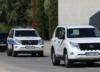 الموساد يعتقل إيرانيين في قبرص