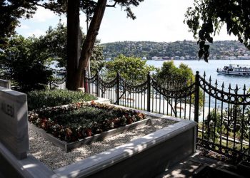 ارتفاع أسعار المقابر في إسطنبول