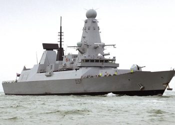 بريطانيا ترسل سفينة حربية إلى أمريكا اللاتينية