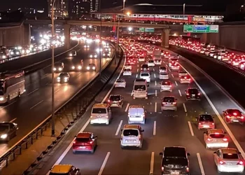 المرور يسرق ثلاث سنوات ونصف من حياة سكان إسطنبول