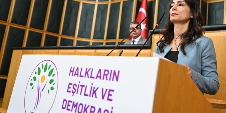 1248506-324304269-750x375.jpg