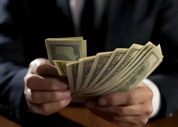 تعرف على أثرياء تركيا وأغنى رجل في العالم