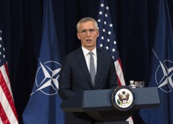 ستولتنبرج: إيران المسؤولة عن زعزعة استقرار الشرق الأوسط