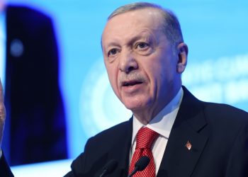 أردوغان يدافع عن السعودية بعد أزمة نهائي السوبر التركي