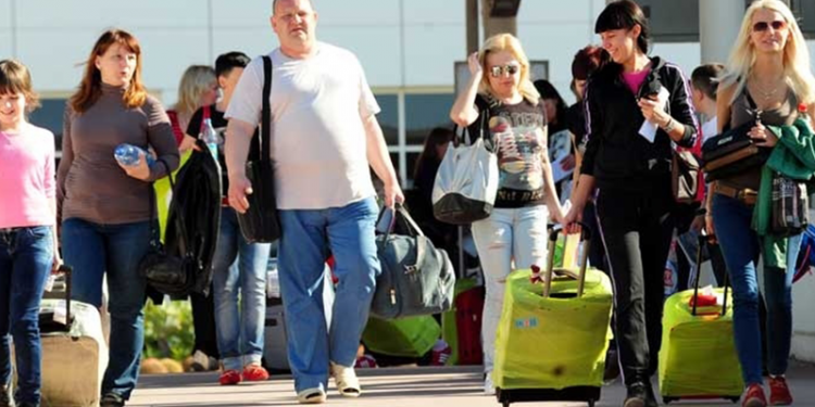 الروس يغادرون من تركيا إلى الإمارات!