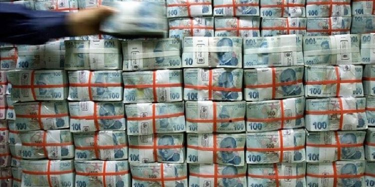 العجز الجاري في تركيا يتخطى التوقعات