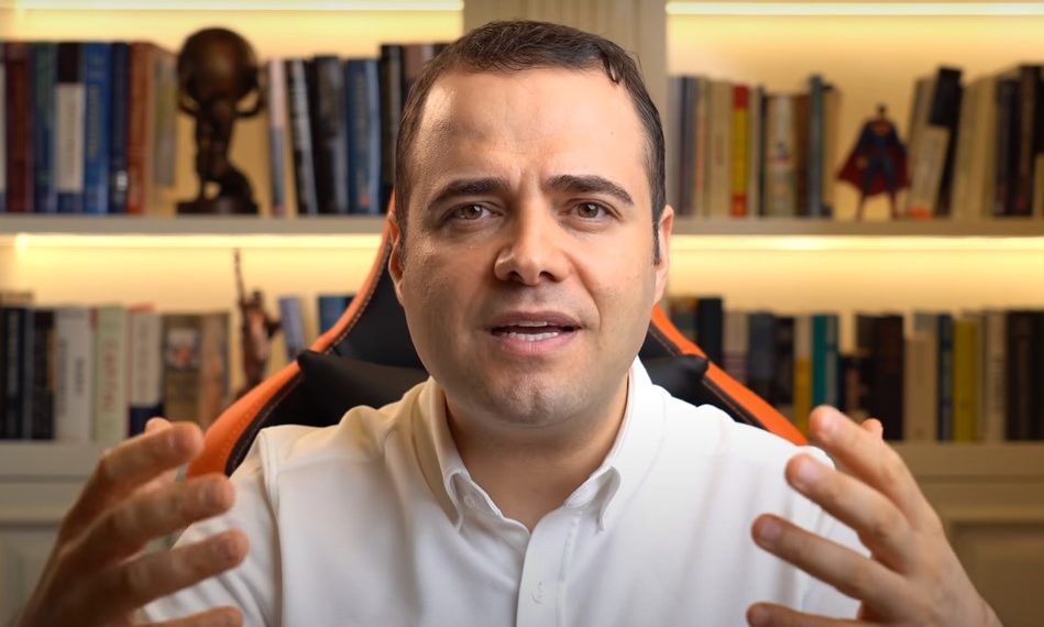 بروفيسور تركي يحذر من الوضع الاقتصادي بعد الانتخابات