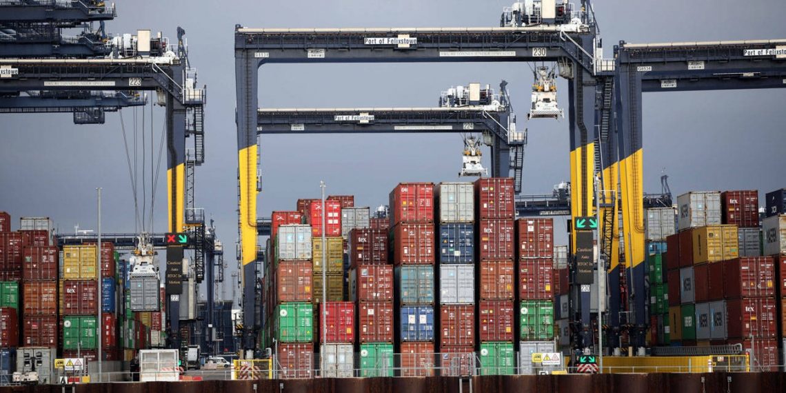 تركيا.. تراجع سريع في عجز التجارة الخارجية