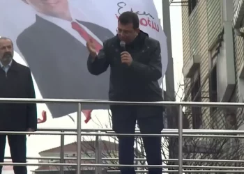 عمدة إسطنبول ينتقد وزير الداخلية