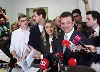 إمام أوغلو يحذر موظفي اللجان الانتخابية