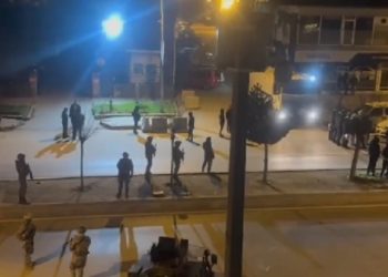 احتجاجات في بتليس على نتيجة الانتخابات البلدية واعتقال 14