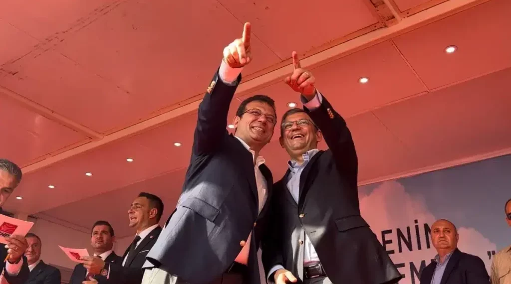 أوزجور أوزال: نتطلع إلى الفوز برئاسة تركيا