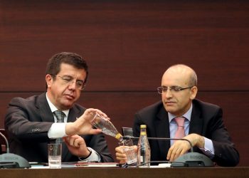 نائب أردوغان يدافع عن التجارة مع إسرائيل