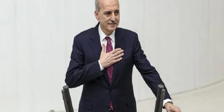 رئيس البرلمان التركي يبدأ لقاءات مكثفة من أجل الدستور الجديد