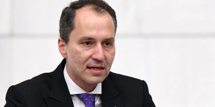 فاتح أربكان: الحزب الحاكم يساوم عمد بلدياتنا