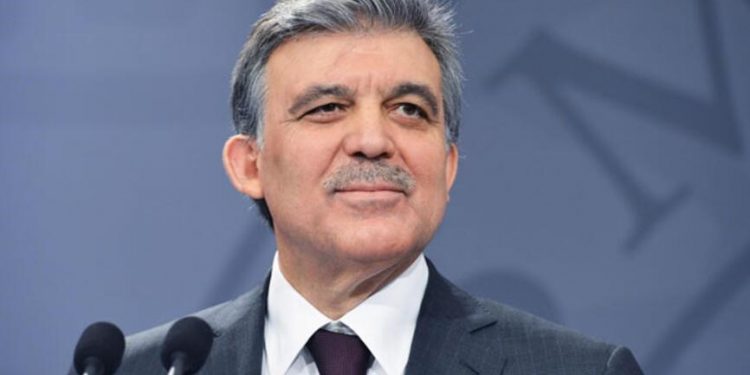 هل يؤسس الرئيس التركي السابق حزبا جديدا؟