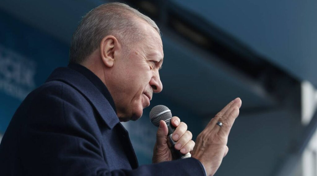 هل يقيل أردوغان 5 نواب للرئيس