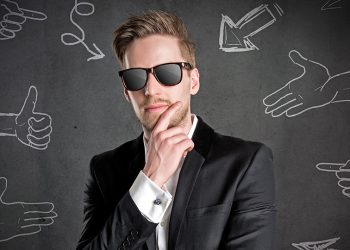 الأنانية السياسية ومصالحها العاجلة