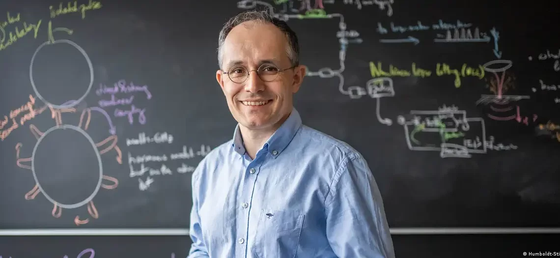 فيزيائي تركي يحصل على جائزة الأبحاث الألمانية