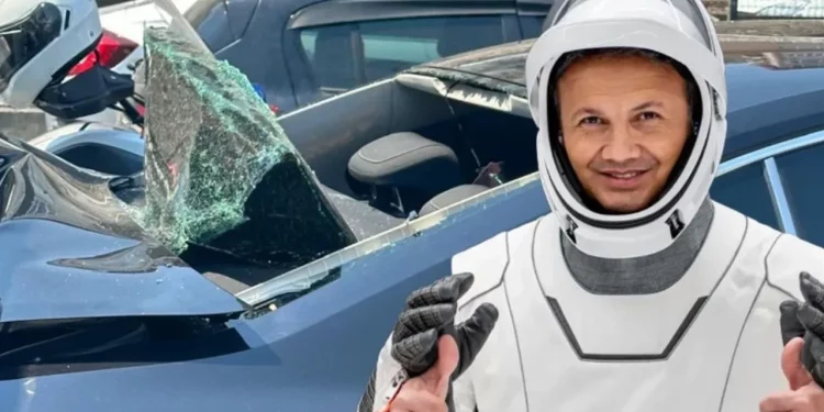 أول رائد فضاء تركي يتعرض لحادث مروري في قوجايلي